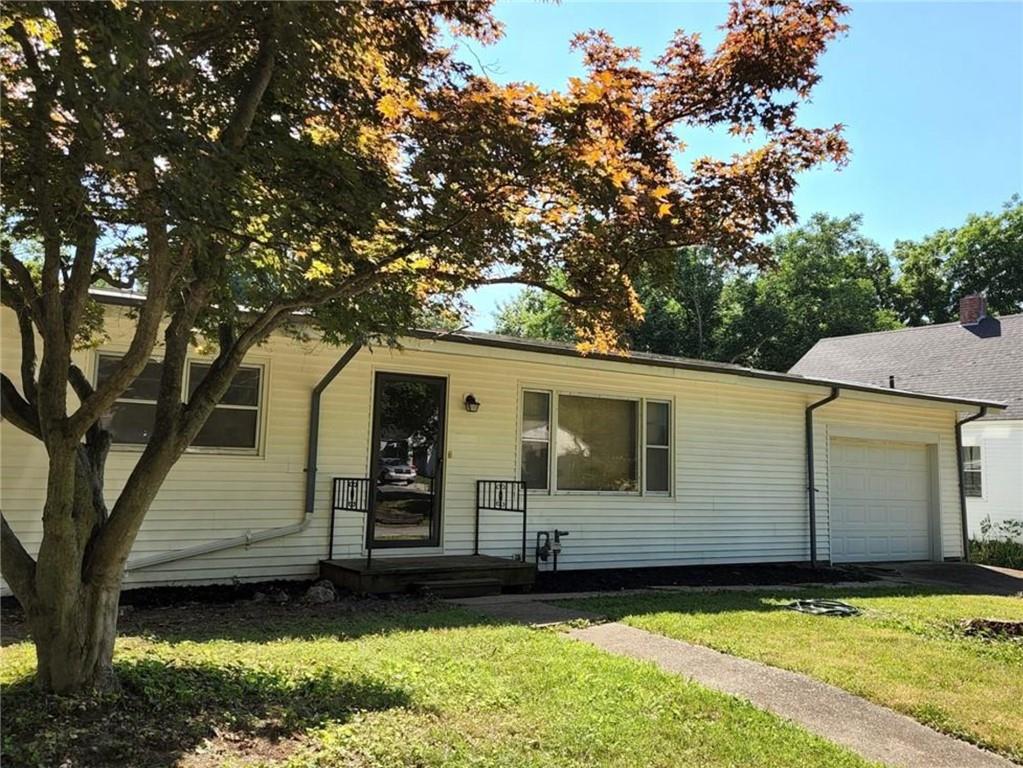 405 E Colt Street — photo