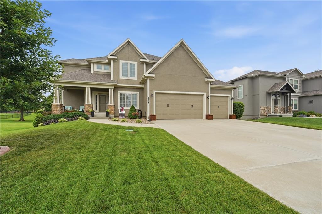2821 NE Parkview Lane — photo