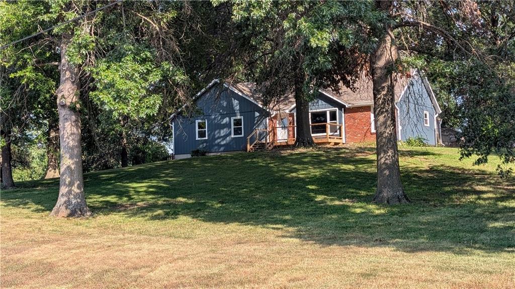 1228 Town And Country Lane — photo