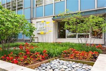 333 W Meyer Boulevard 209 — photo