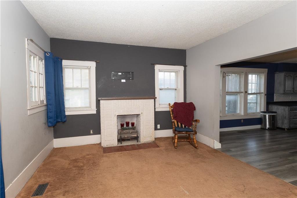 304 E 4th Street, Cherryvale, KS 67335 — photo 3