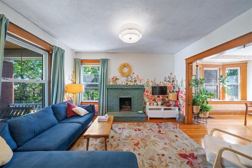 1816 Jefferson Street — photo