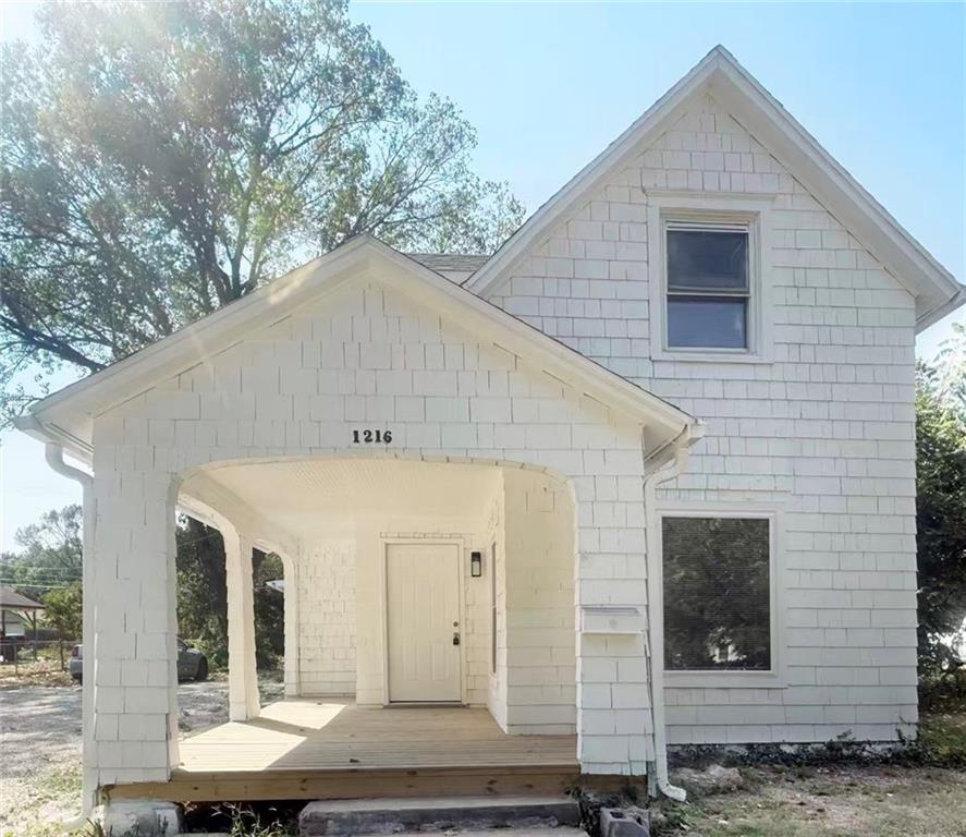 1216 S Cedar Street — photo