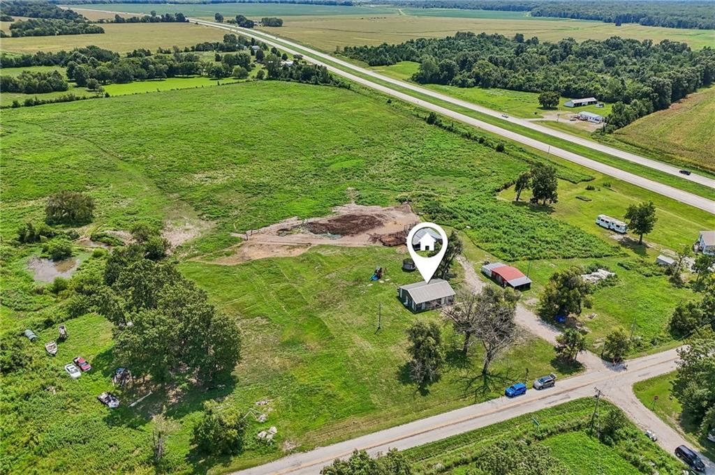 4452 Dd Highway — photo