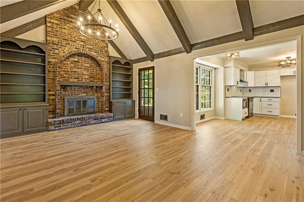 1208 NW Fairway Circle — photo