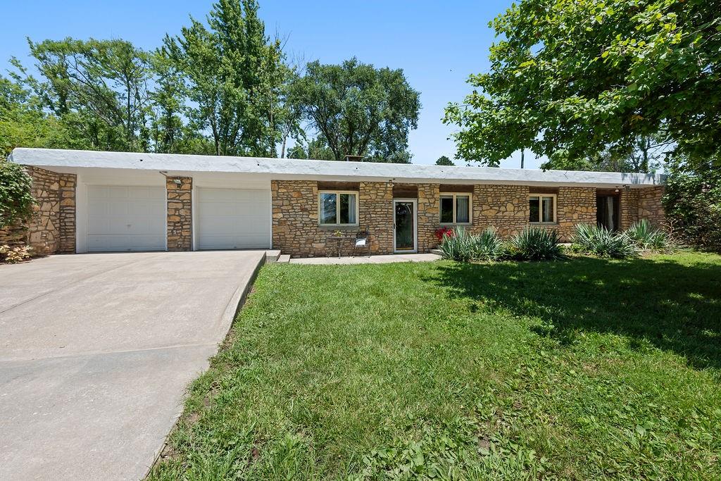 1354 Woodland Road — photo