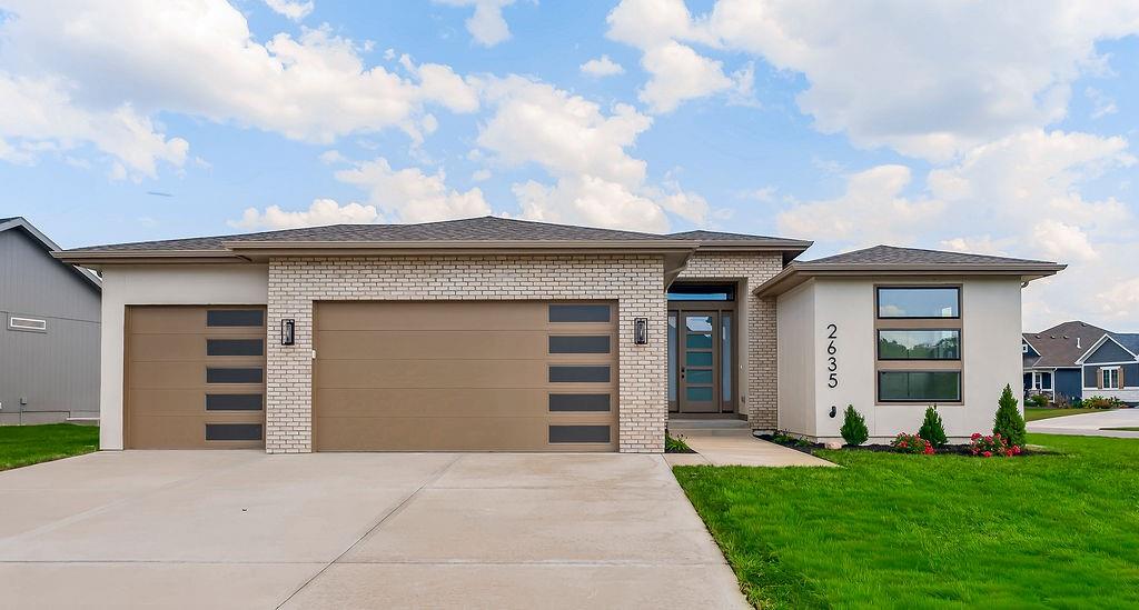2635 SW Tracker Lane — photo