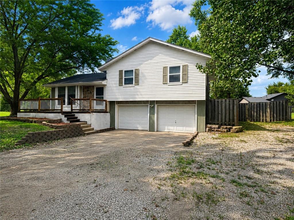 112 Sharon Lane — photo