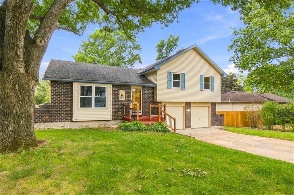 817 E Cothrell Street, Olathe, KS 66061 — photo 3