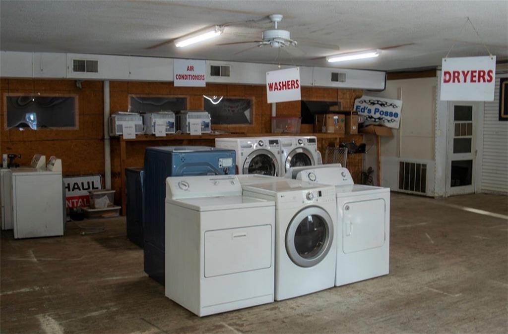 8918 E Winner Road, Independence, MO 64052 — photo 2