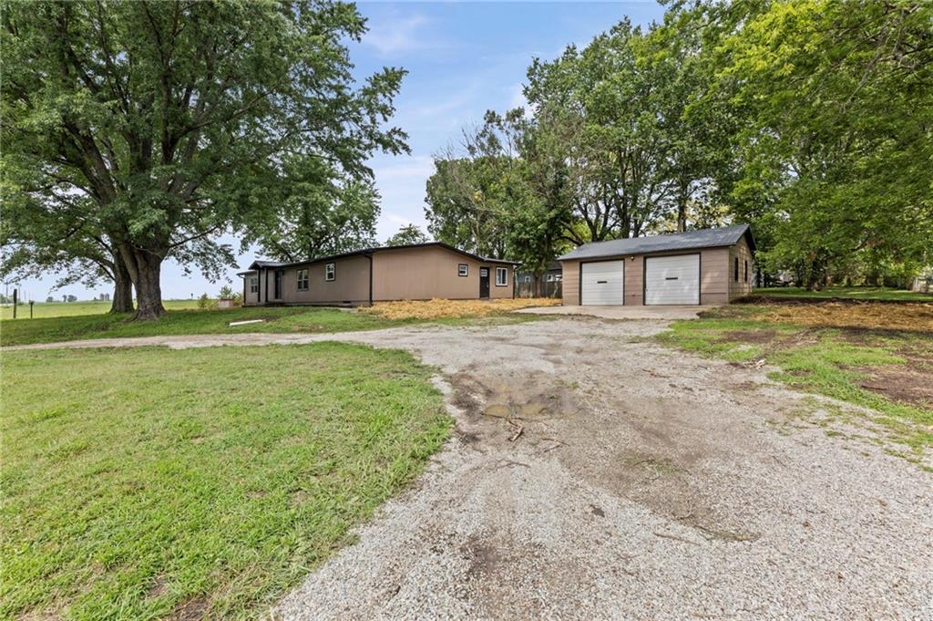 39135 Plum Creek Road — photo