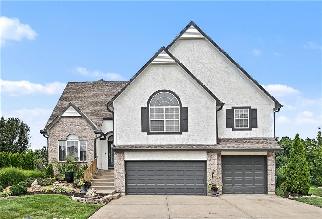 8718 Ridgeway Court — photo