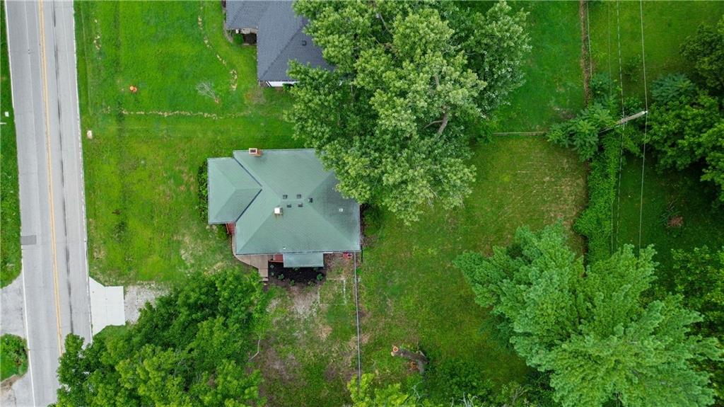 714 E Gudgell Avenue, Independence, MO 64055 — photo 2