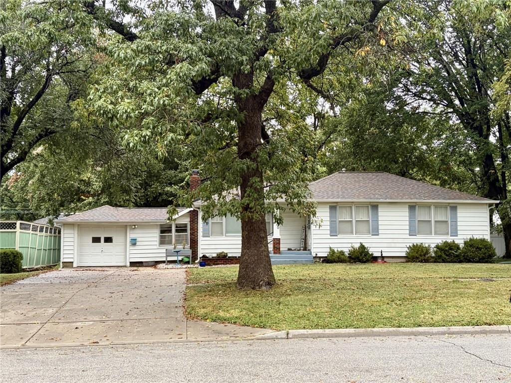 720 Neosho Street — photo