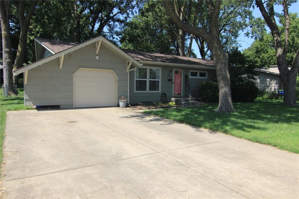 7104 Melrose Lane — photo