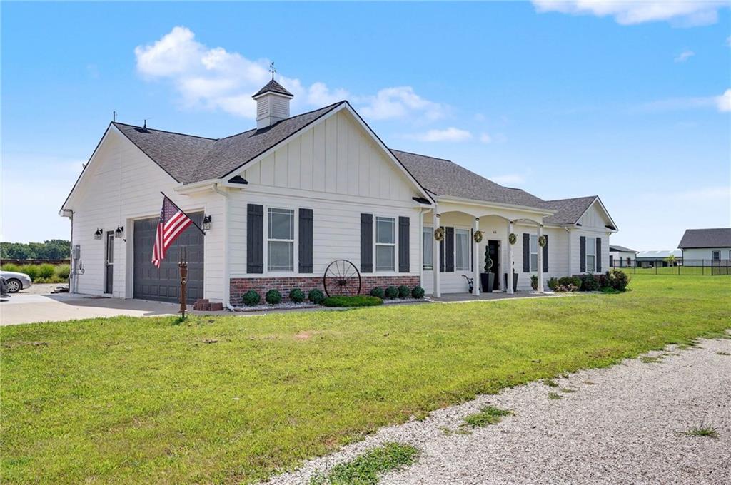 676 E 1375 Road, Lawrence, KS 66046 — photo 3