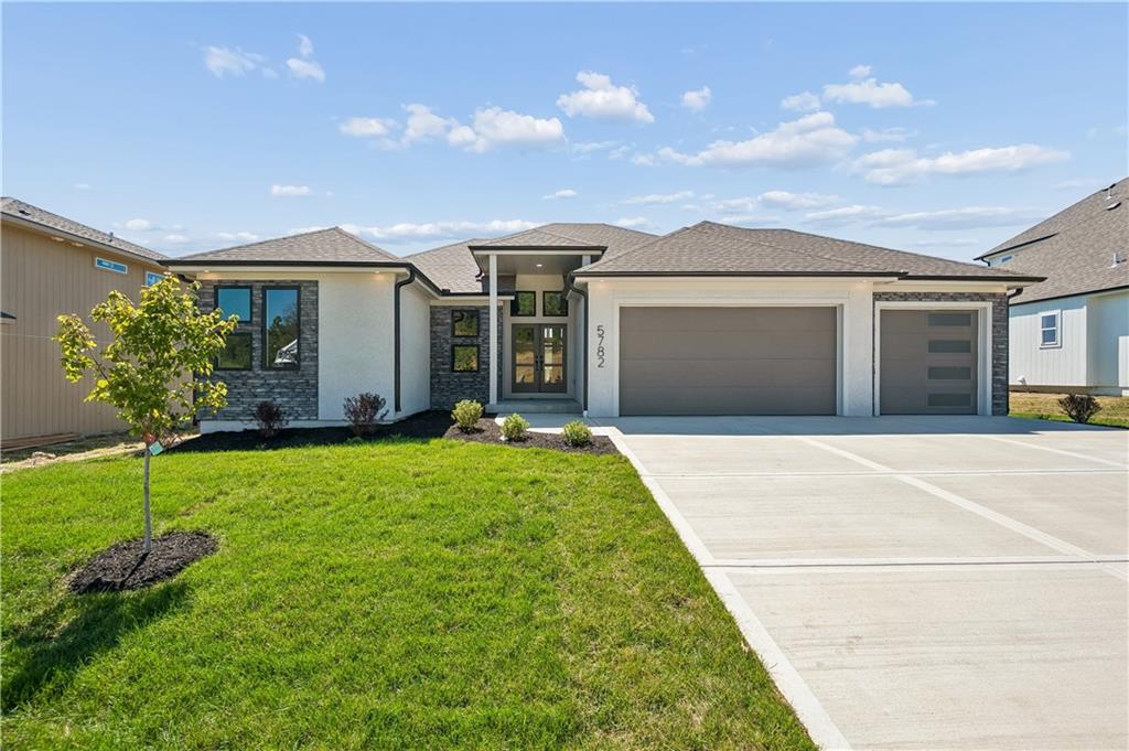 5782 NW Black Oak Court — photo