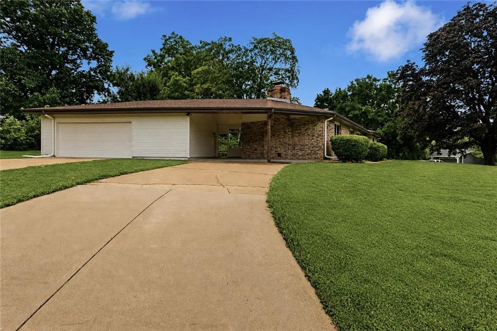 11017 E 75th Street, Raytown, MO 64138 — photo 2