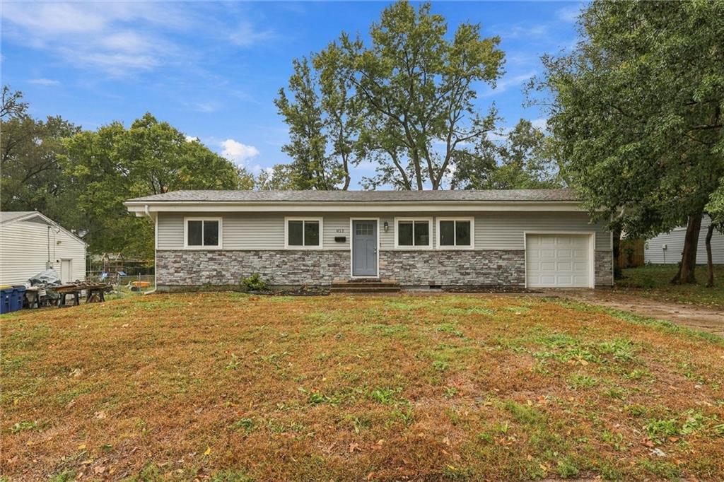 812 W Brown Street — photo