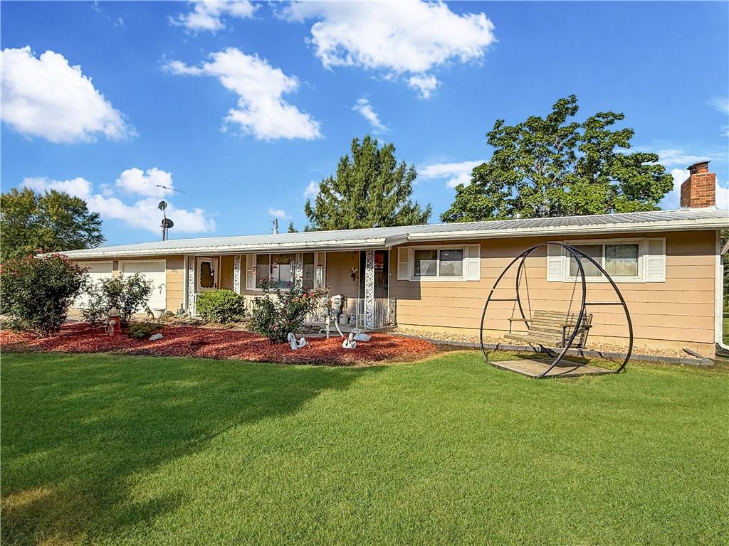 5555 Kinnamon Road — photo