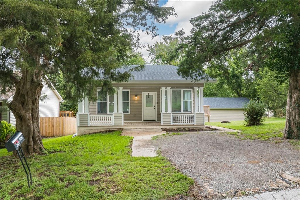 3207 Scott Street — photo