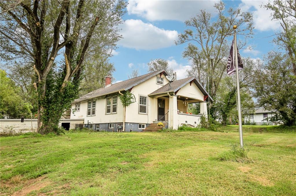 17237 286th Road, Atchison, KS 66002 — photo 2