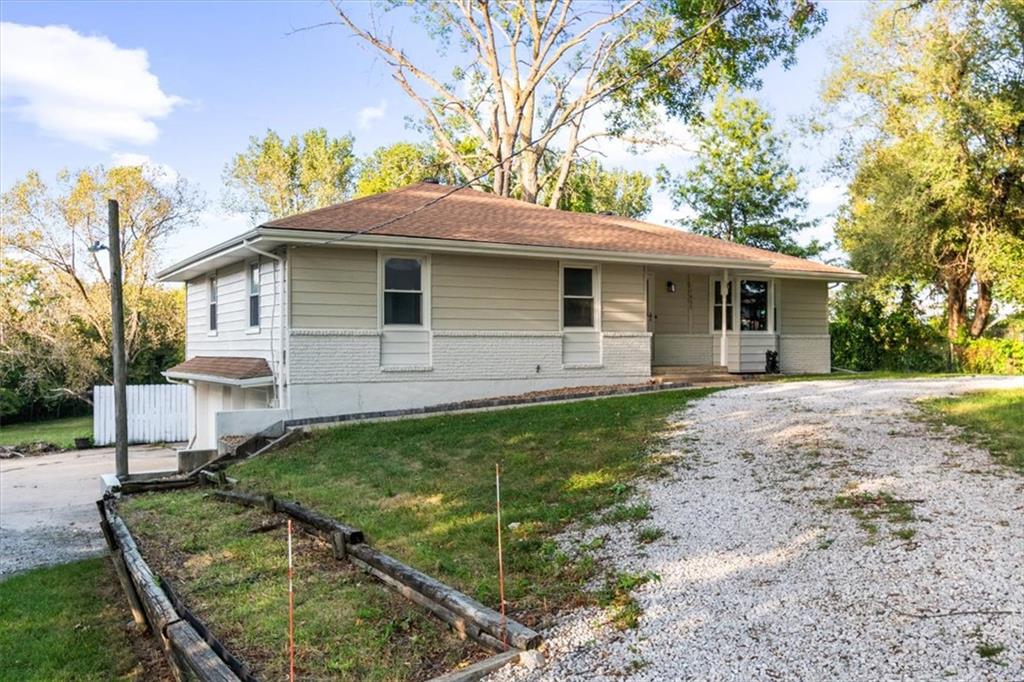 1605 SE M Aa Highway — photo