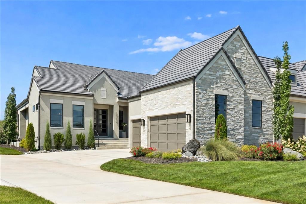 13704 Pembroke Lane — photo