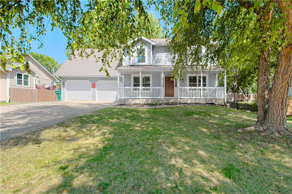 620 Meadowlark Road — photo
