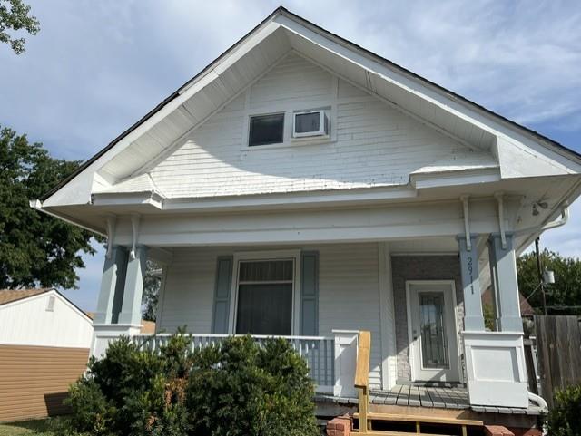 2911 Sylvanie Street — photo