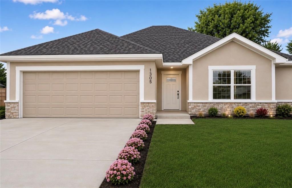 1305 NE White Oaks Lane — photo