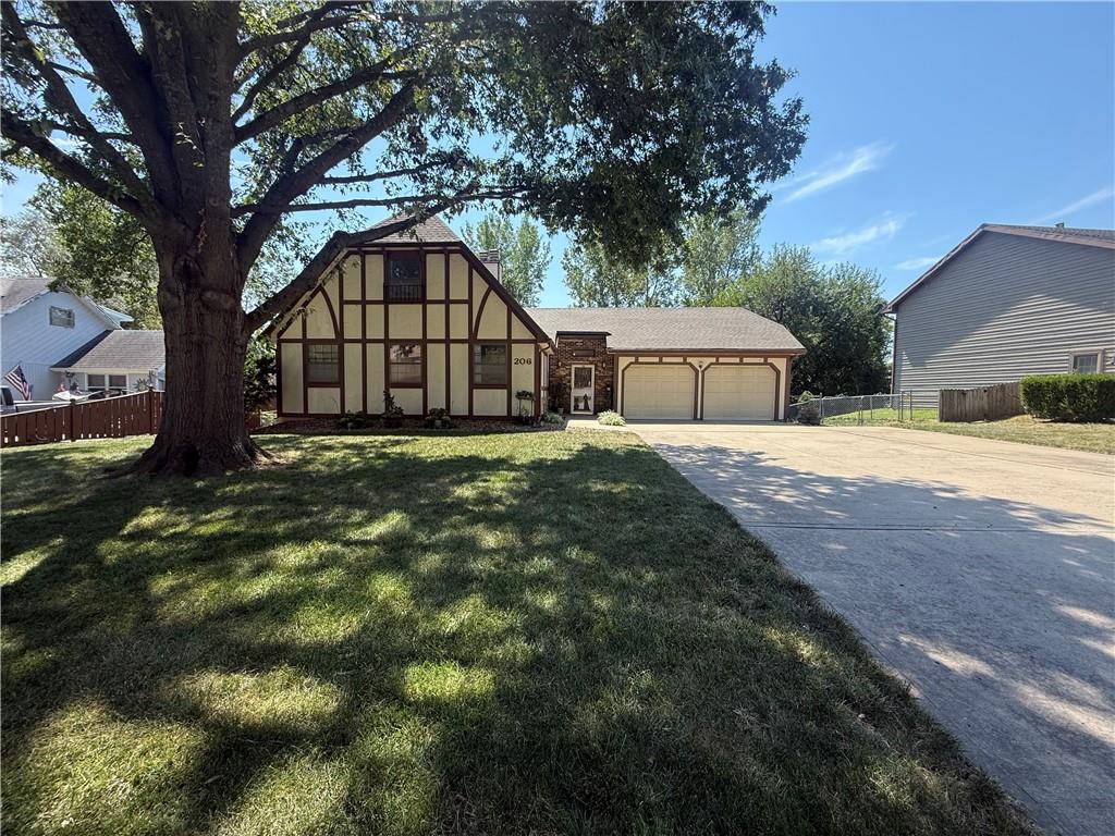 206 Fawn Valley Street — photo