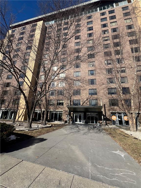 600 E 8th Street 3M — photo