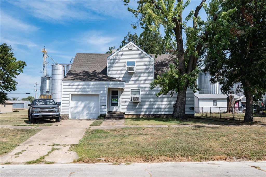 610-612 W Sycamore Street — photo