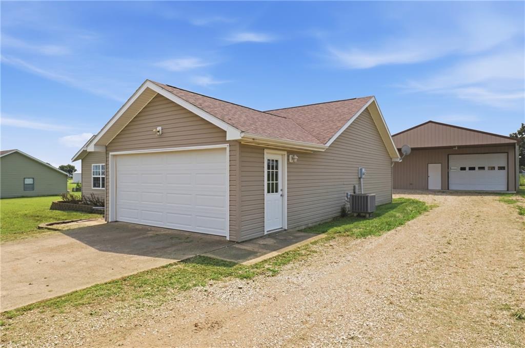 612 E 4th Street, Stover, MO 65078 — photo 2