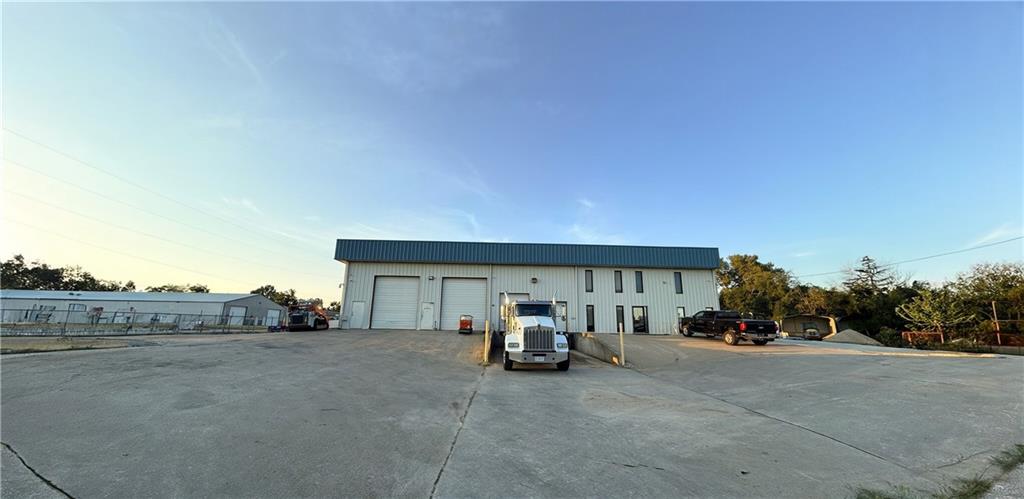 701 Squire Court — photo