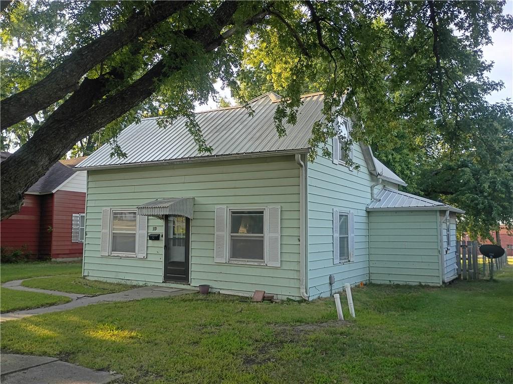 119 W 3rd Street — photo