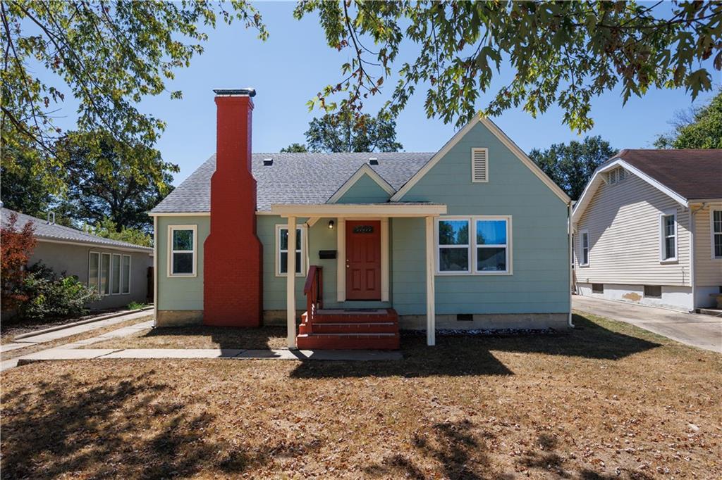 1213 W 3rd Street — photo