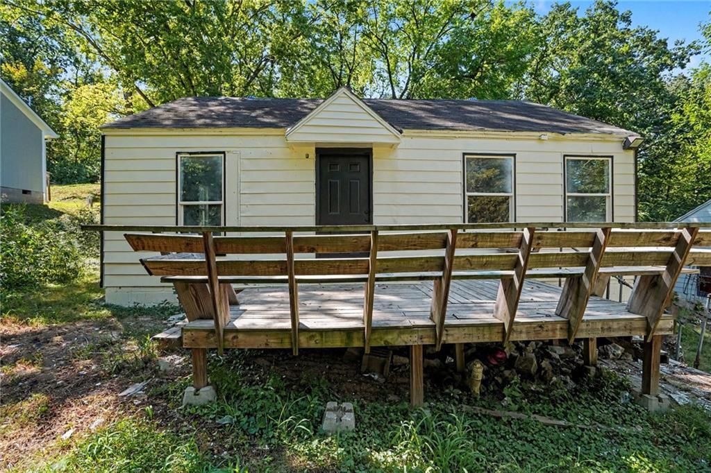 5129 Freeman Avenue — photo