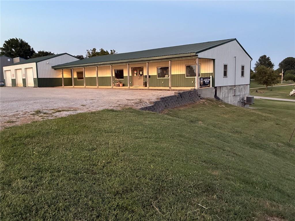 17567 US Highway 71 N/A — photo