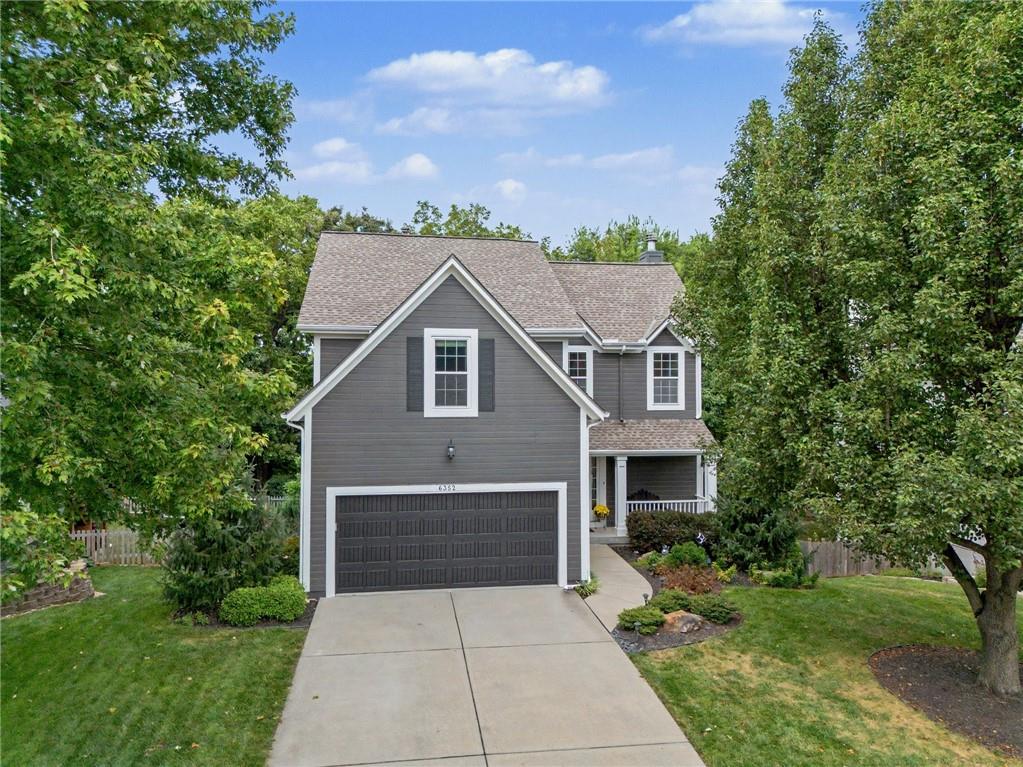 6352 Lakecrest Drive — photo