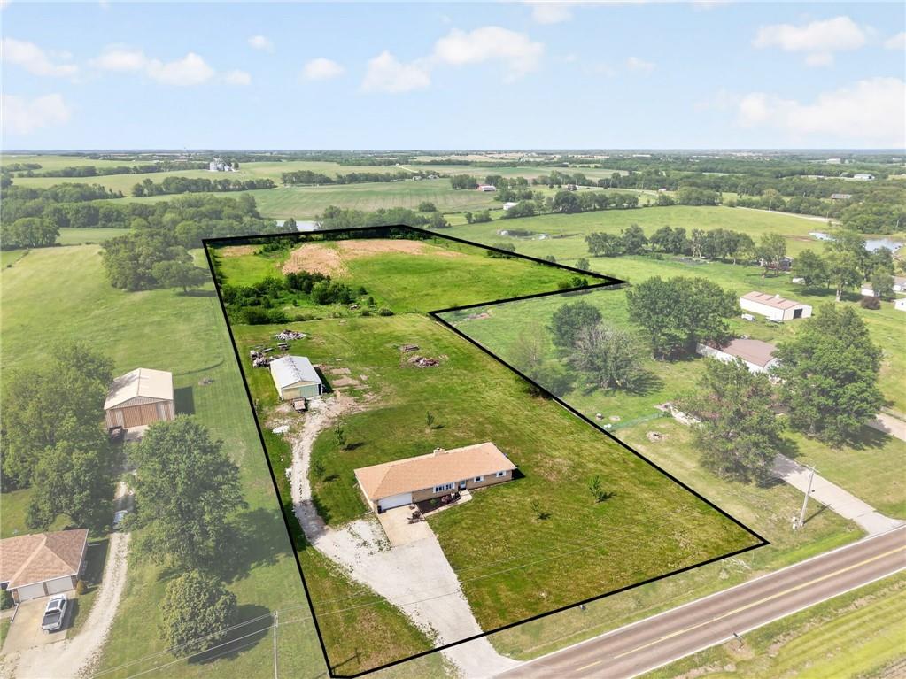 8520 SW Z Highway — photo