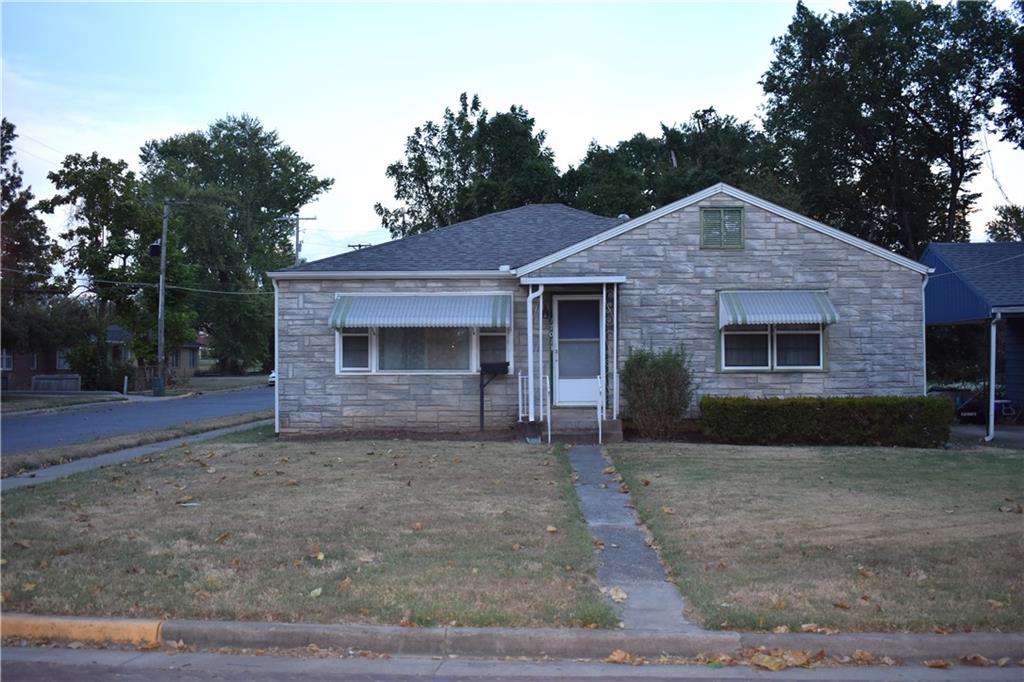 1701 S Walnut Street — photo