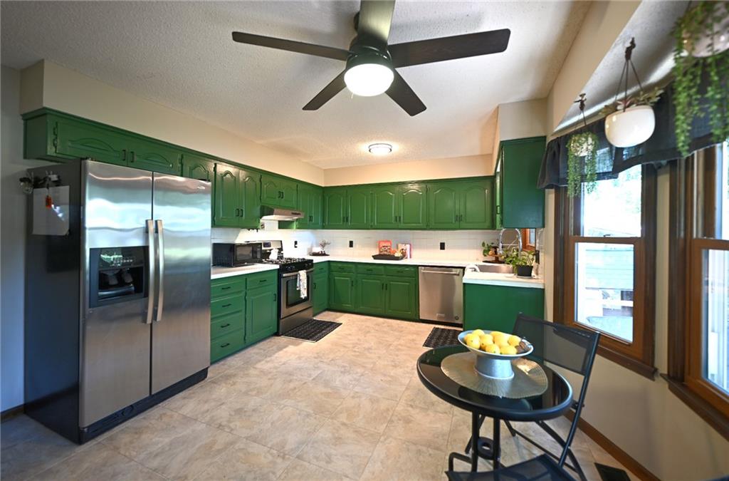 5527 Westgate Street — photo