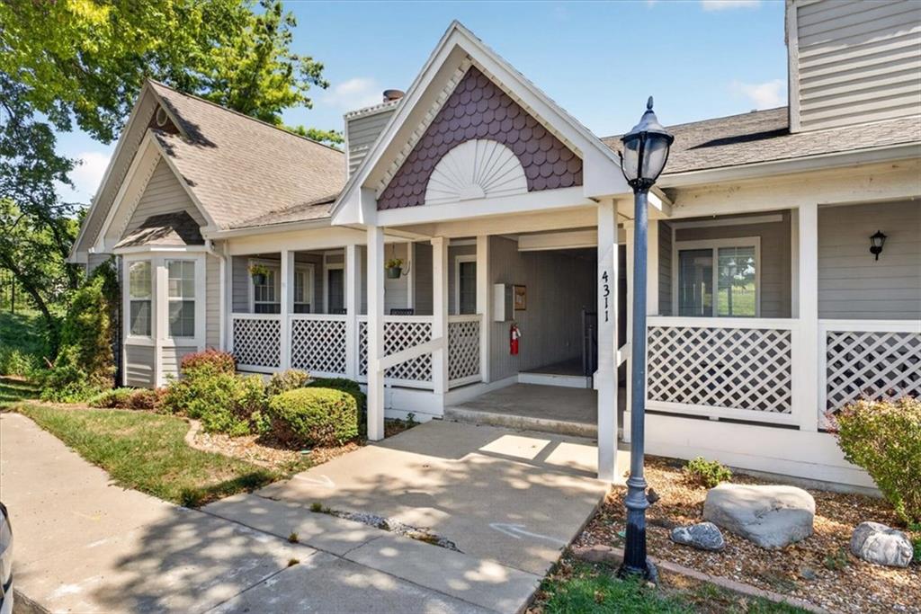 4311 S Megan Court 23 — photo