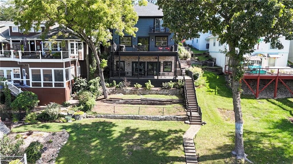 16 a Street — photo