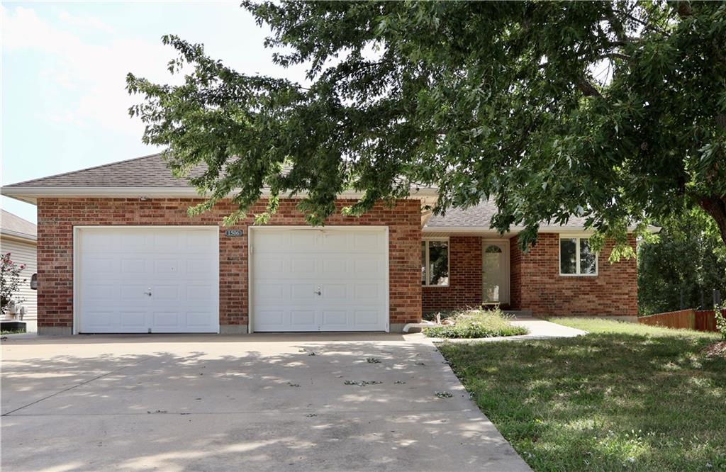 1506 Emerald Way — photo