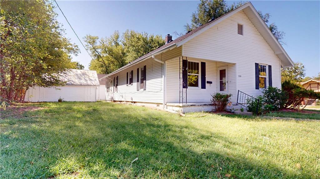 329 W Hunter Street — photo