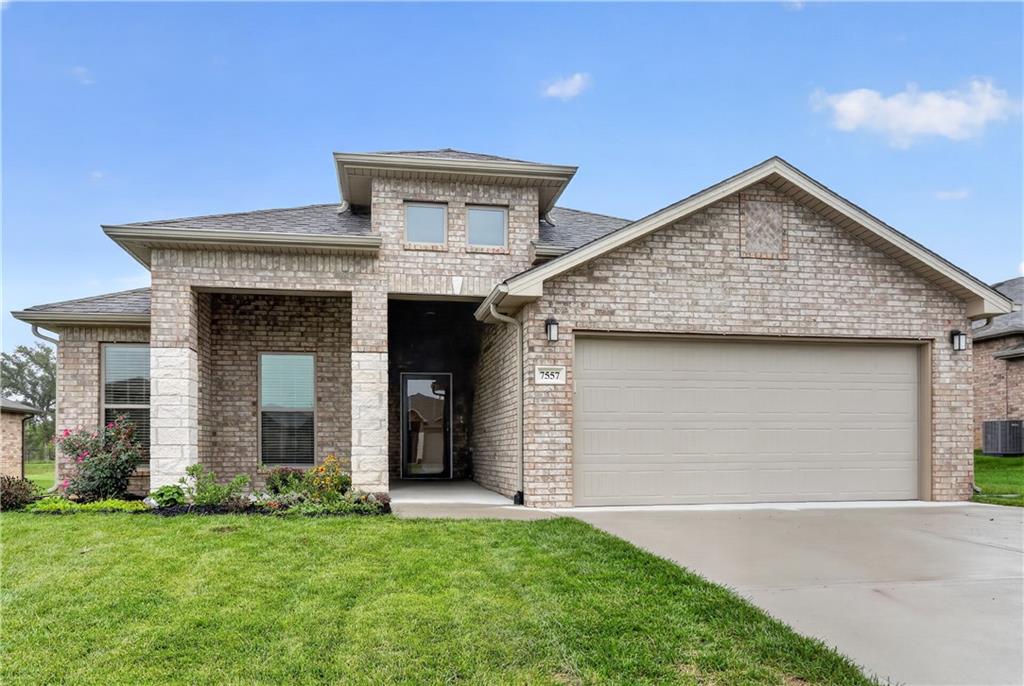7557 McCormick Drive — photo