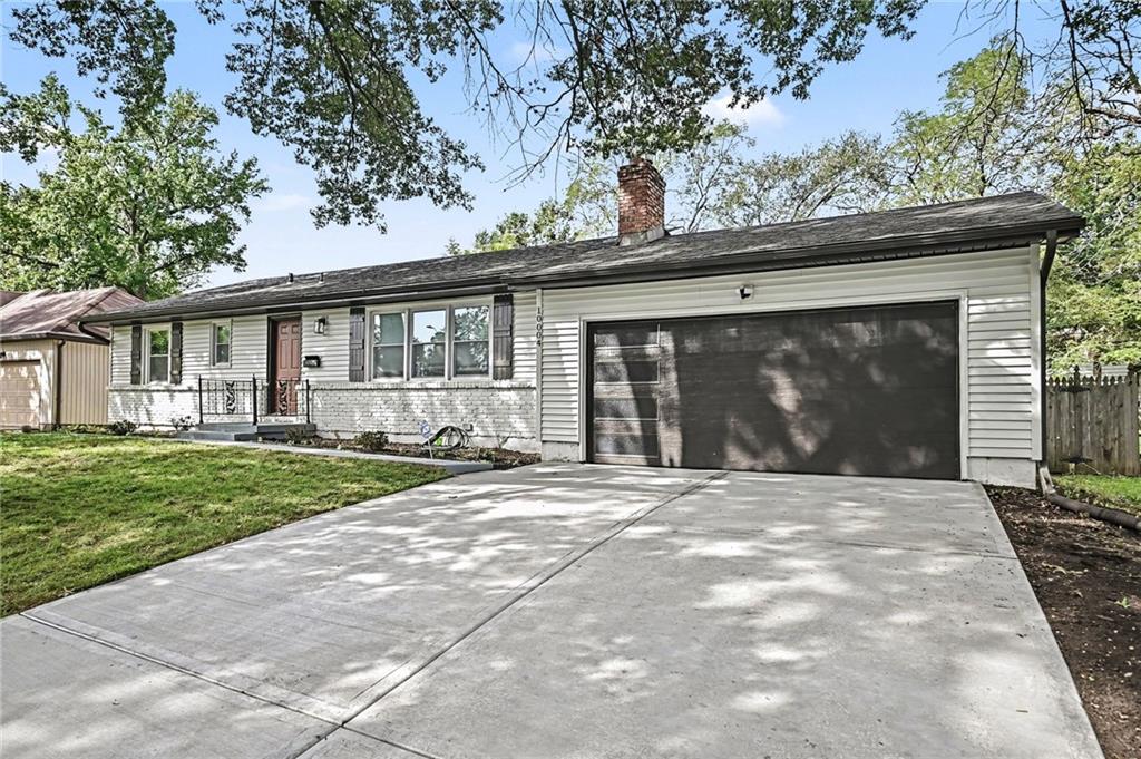 10004 Lydia Avenue — photo